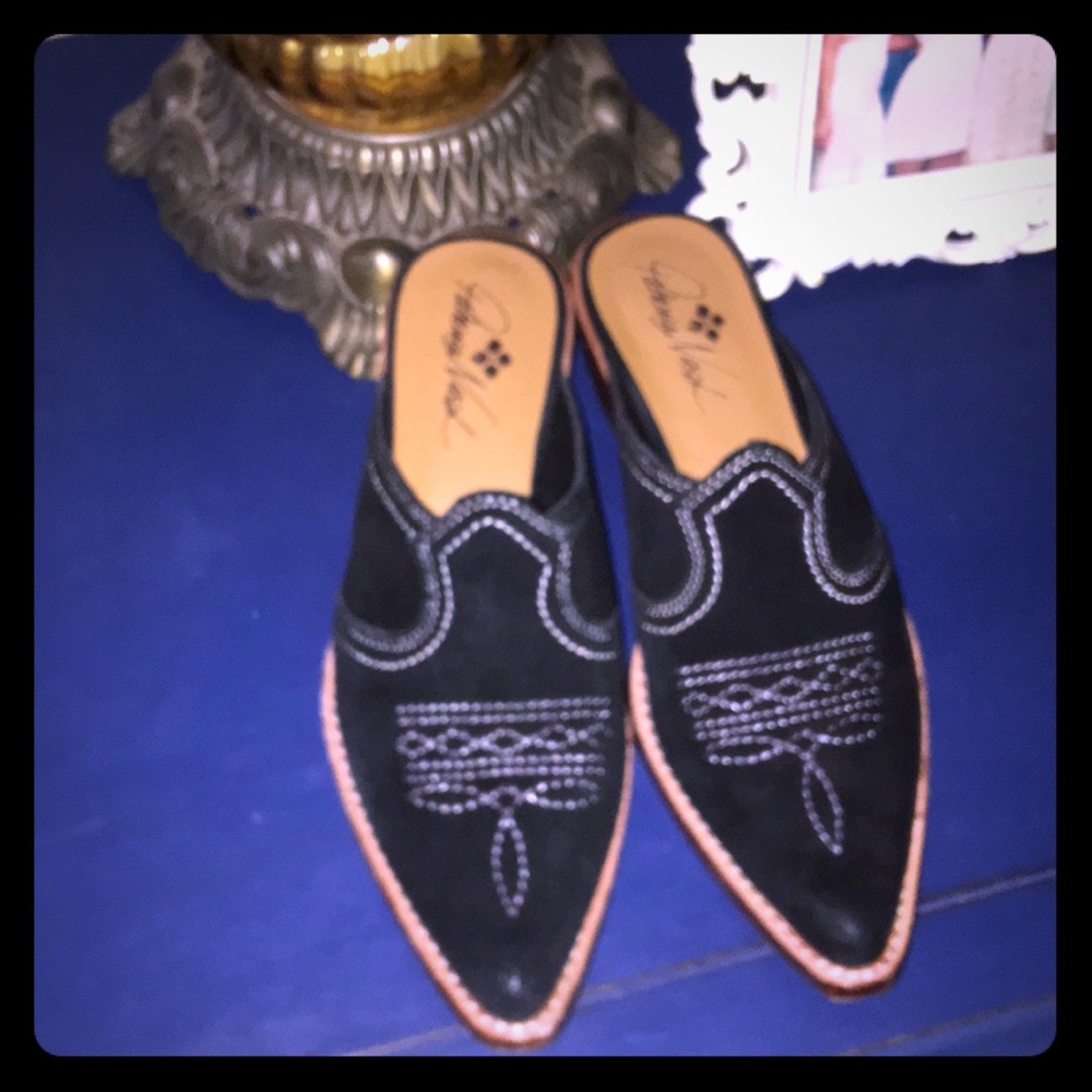 Patricia Nash booties